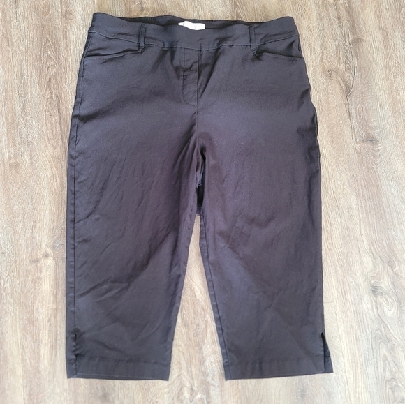 Penningtons Plus Black Capris Pants Size 20 #827 - Picture 5 of 13
